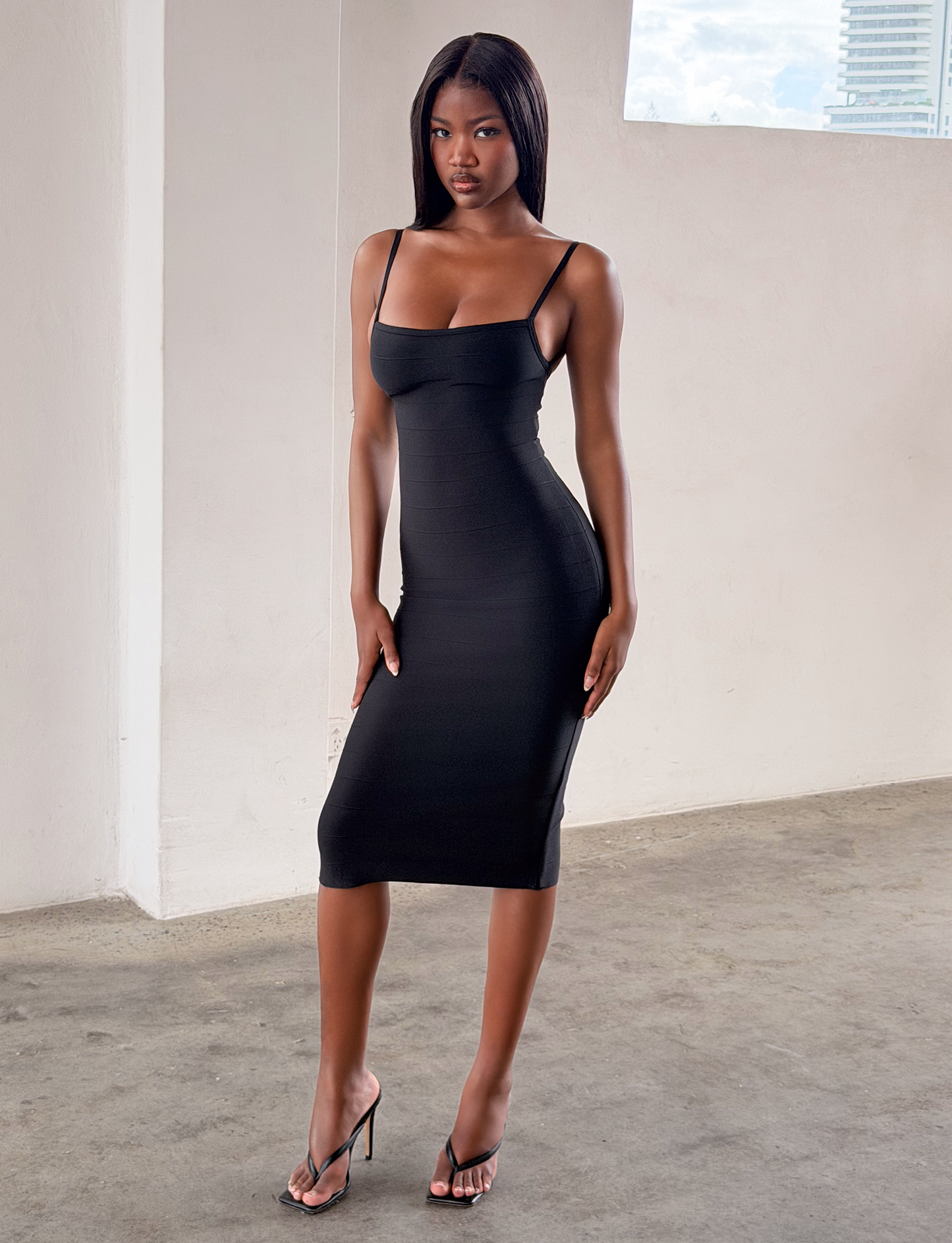 MIDORI MIDI BANDAGE DRESS - BLACK