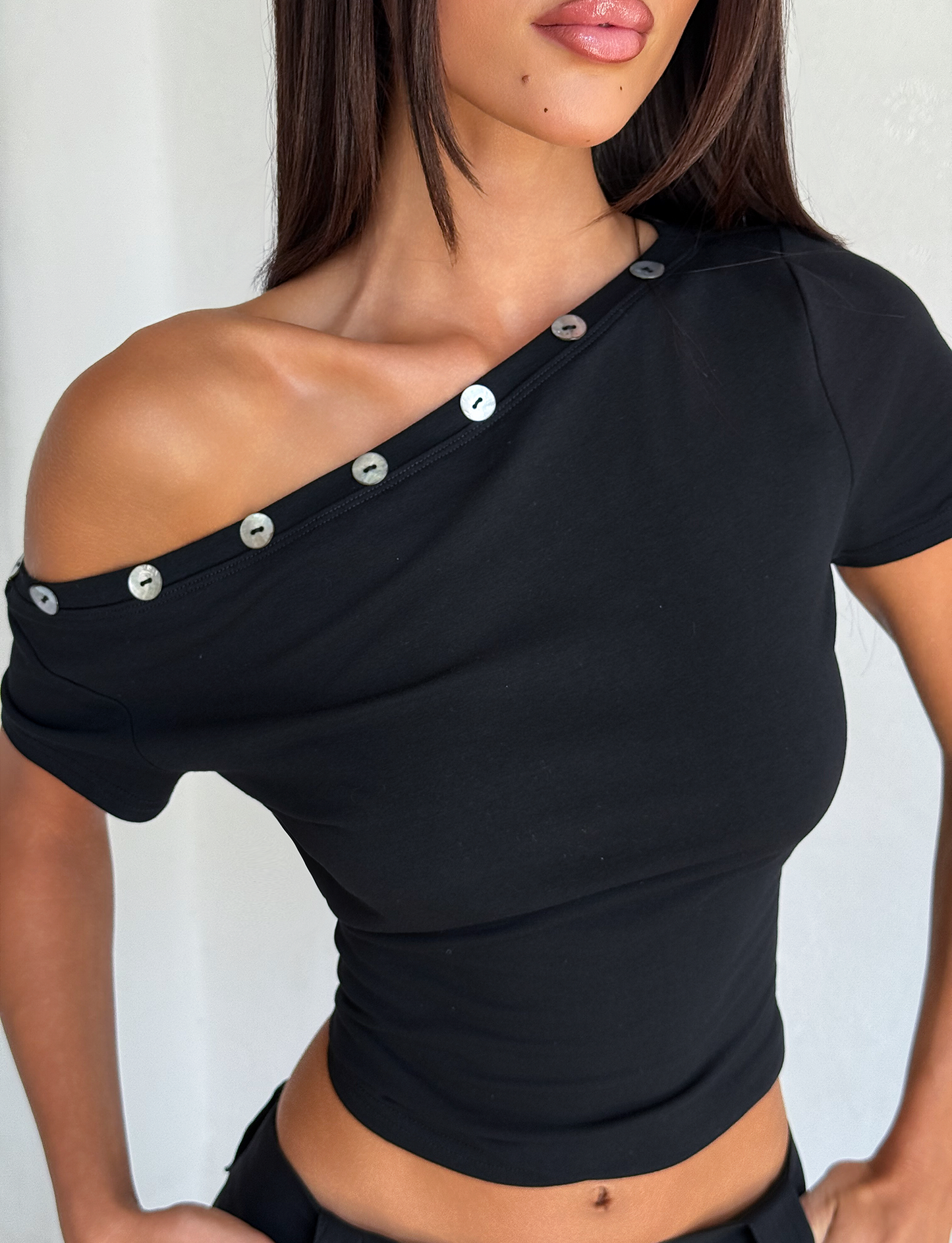 MARITA TOP - BLACK
